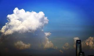 广东多地遭遇高温天气 广东多地遭遇高温天气