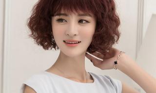 中短发烫发发型 中短发烫发发型