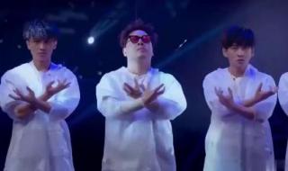 易烊千玺刘宪华同框