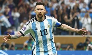 梅西五次征战世界杯